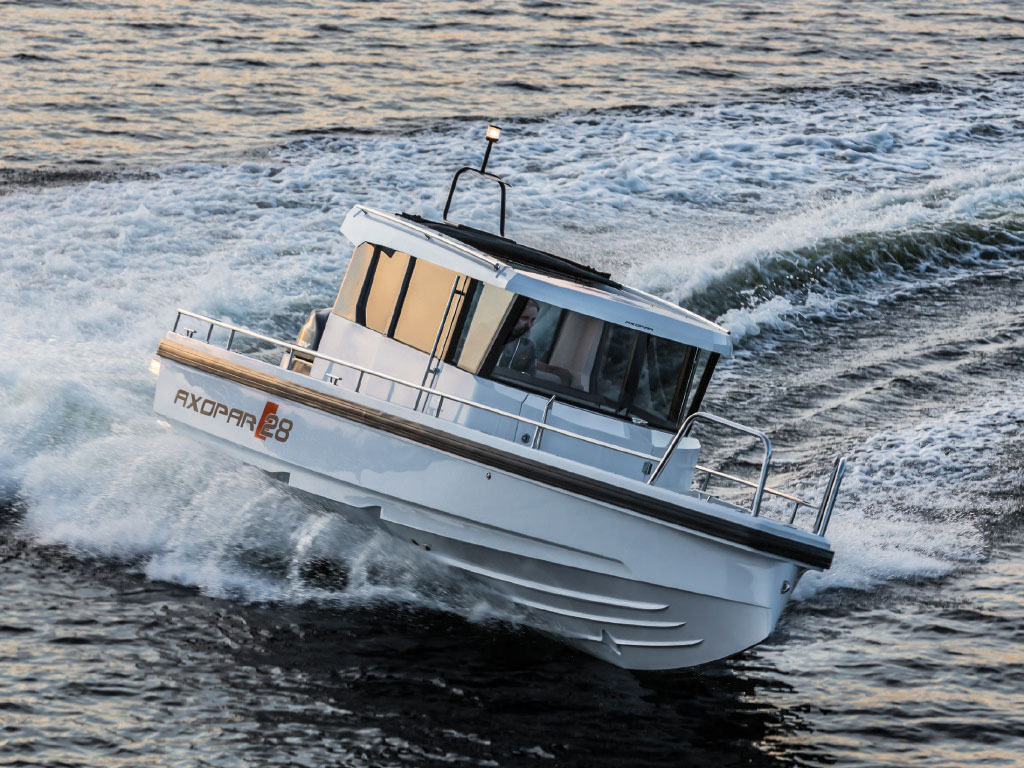 Axopar 28 AC
